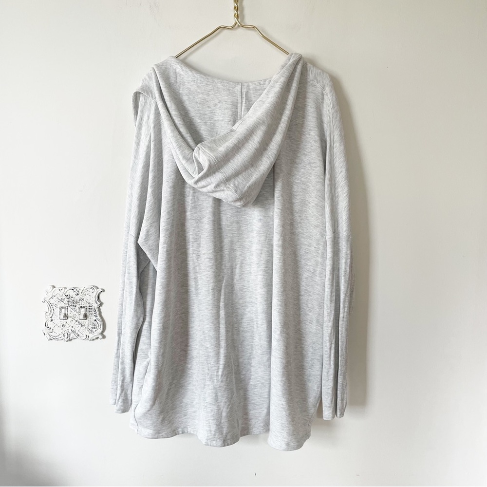 Athleta Purana Hooded Oversized Wrap Sweatshirt Light Heathered Gray XL - Picture 9 of 11